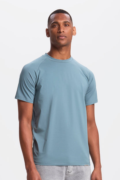THE MUSCLE BASIC T-SHIRT