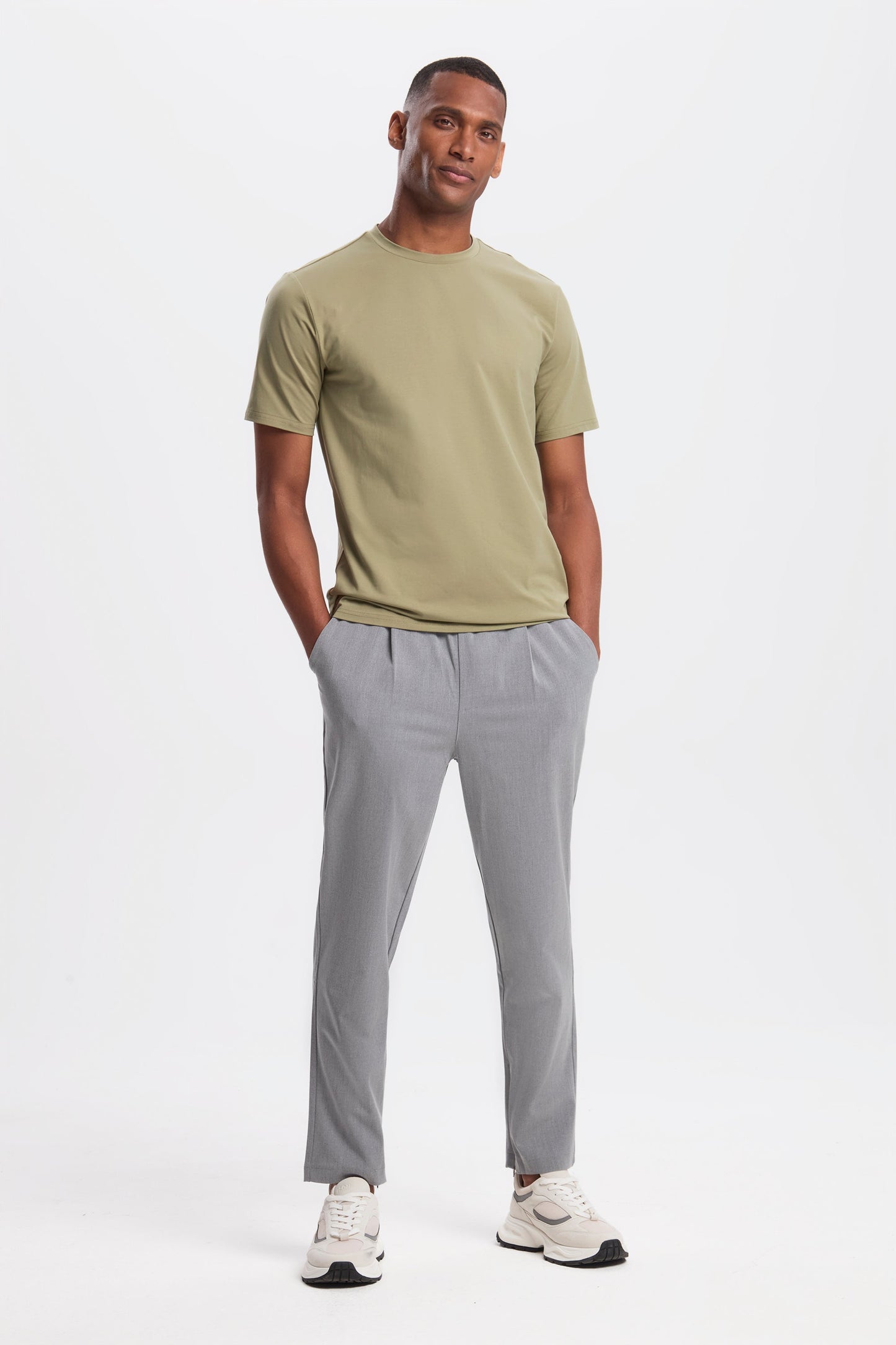 THE ESSENTIAL T-SHIRT