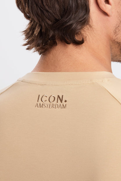 THE MUSCLE BASIC T-SHIRT