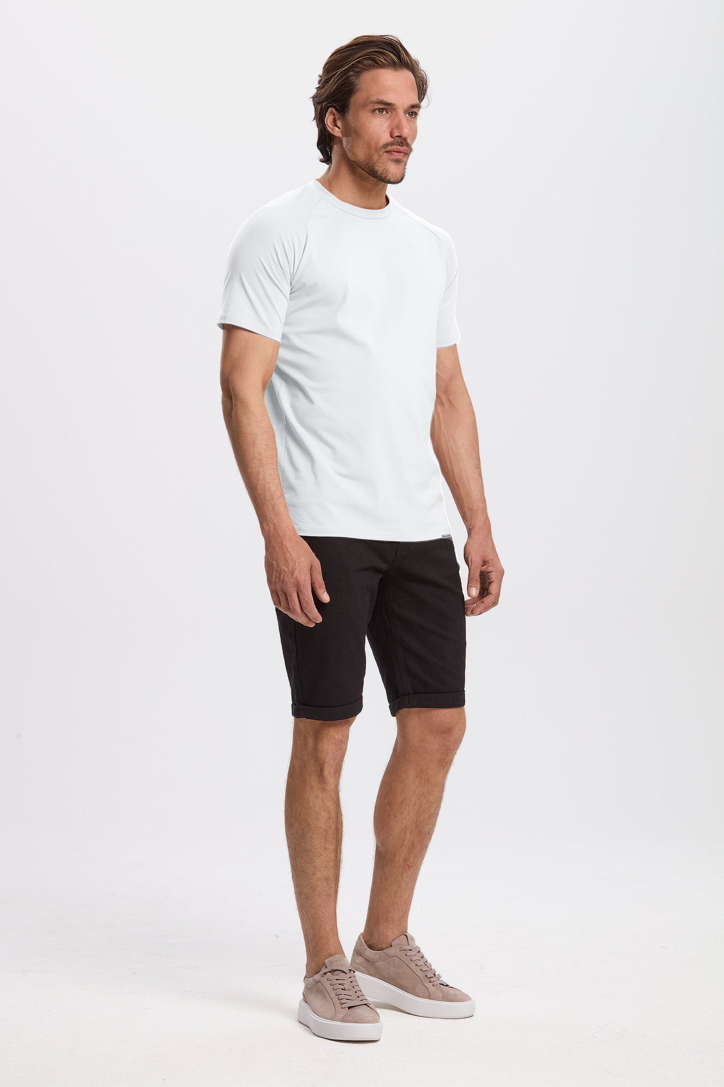 THE MUSCLE BASIC T-SHIRT