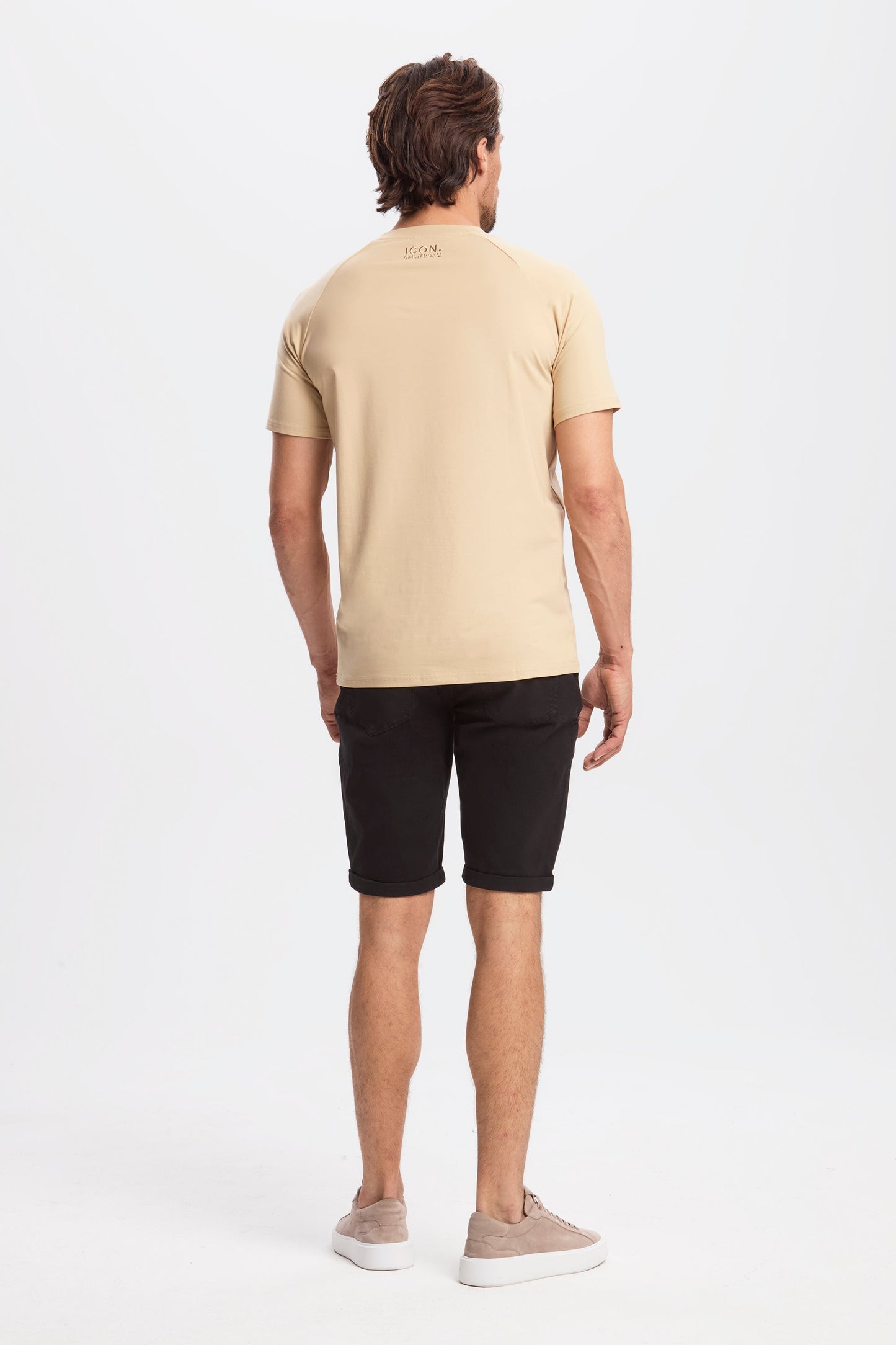 THE MUSCLE BASIC T-SHIRT