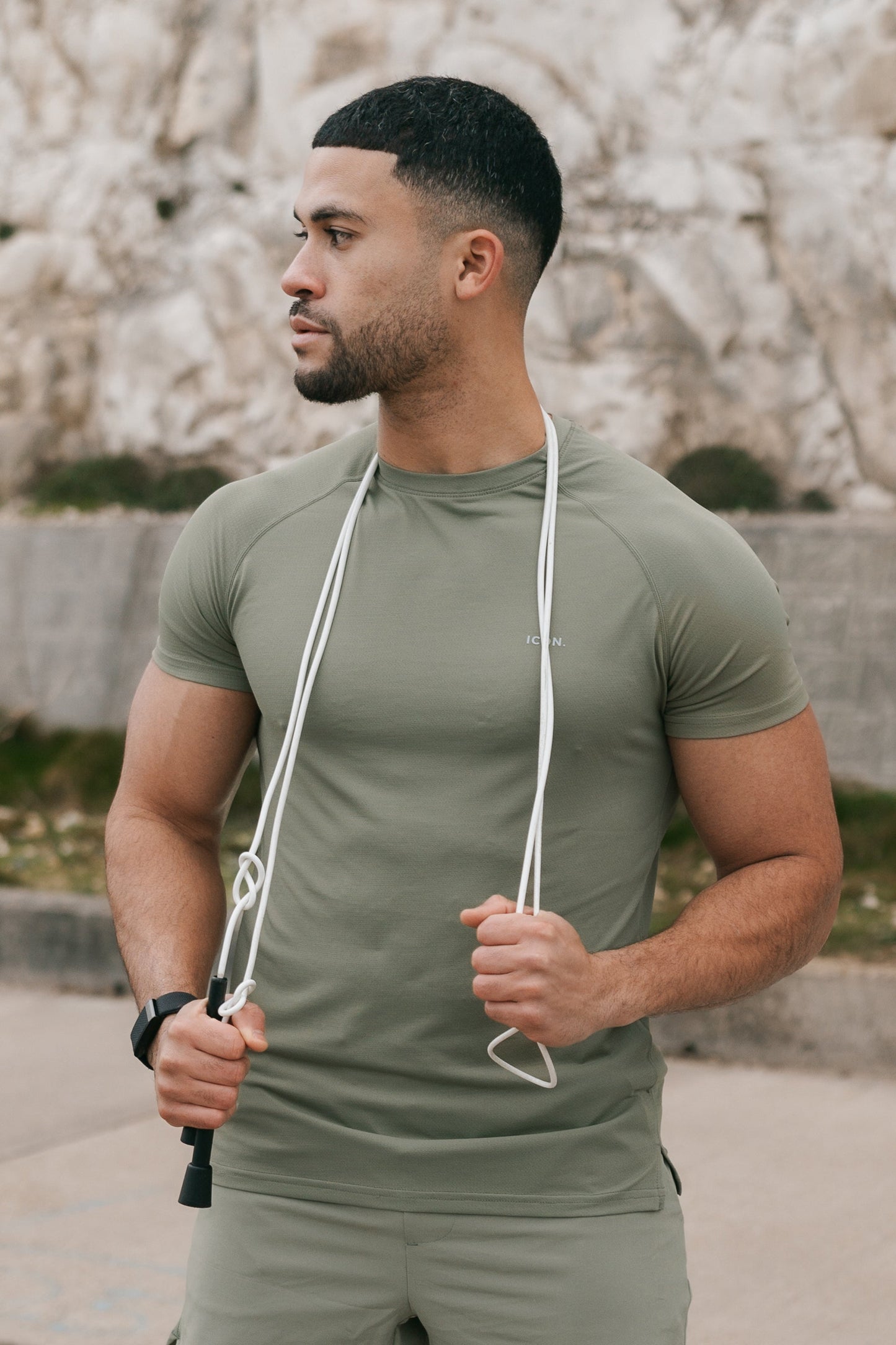 THE ICON ACTIVE T-SHIRT