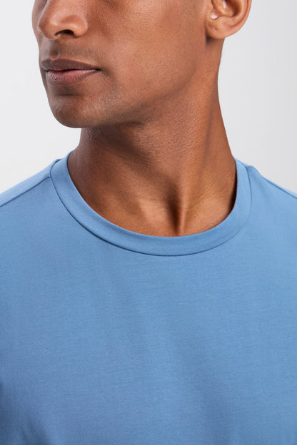 THE ESSENTIAL T-SHIRT