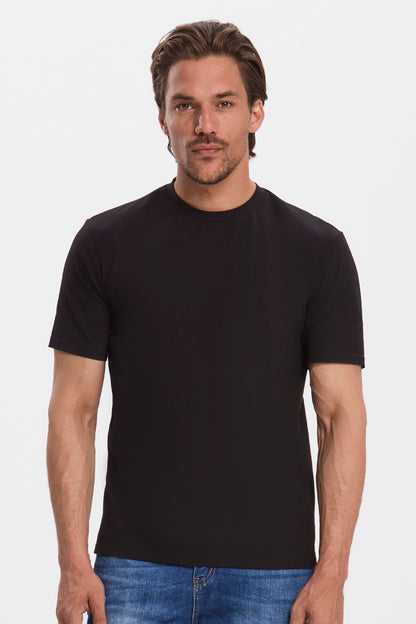 THE ESSENTIAL T-SHIRT