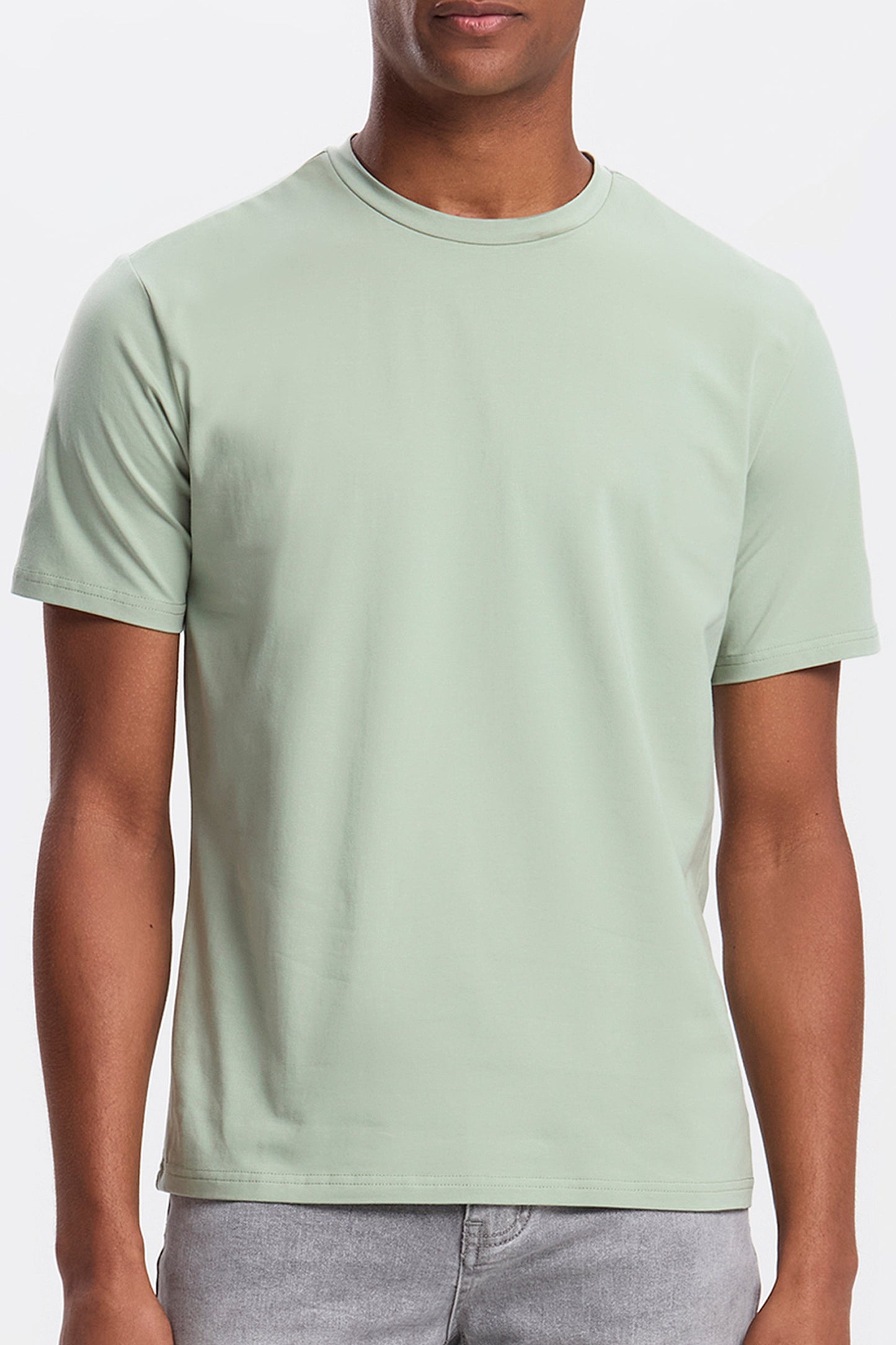 THE ESSENTIAL T-SHIRT