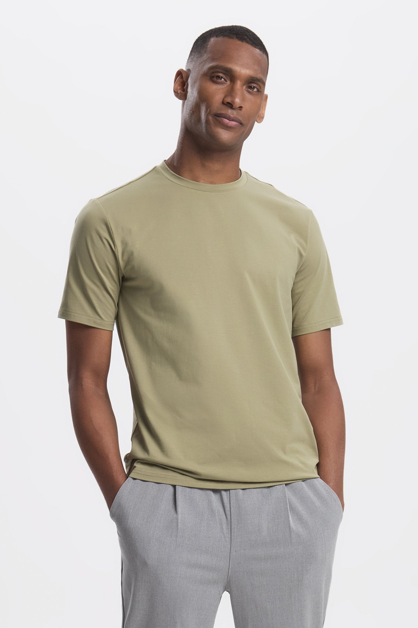 MIX & MATCH: ESSENTIAL T-SHIRT 3-PACK